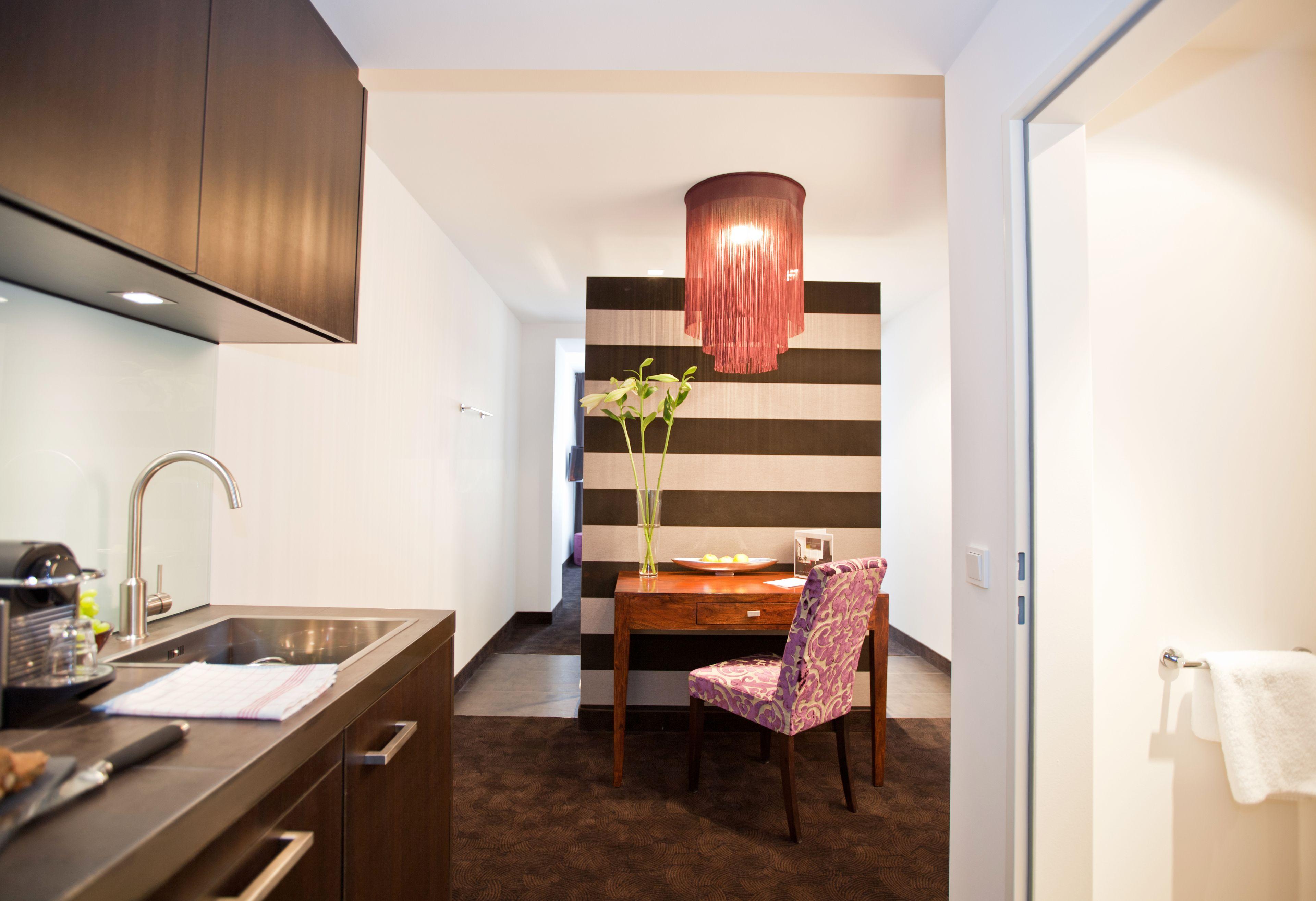 Goodman'S Living — Photos 1